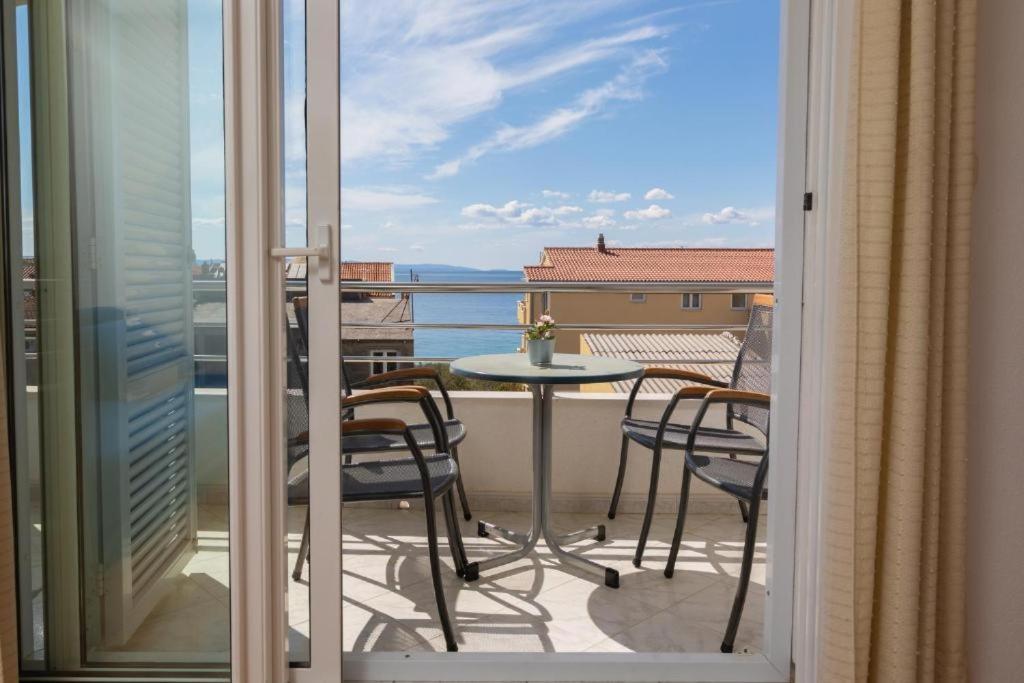 Apartmani Vela Tučepi Exteriér fotografie
